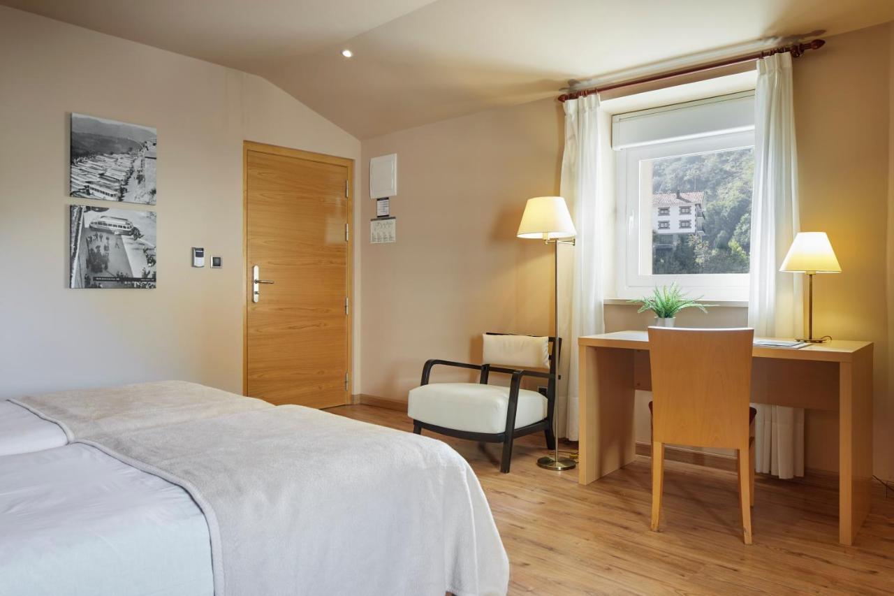 Iraipe Santuario De Arantzazu Hotel Oñate Eksteriør bilde