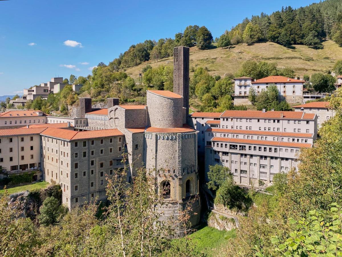 Iraipe Santuario De Arantzazu Hotel Oñate Eksteriør bilde