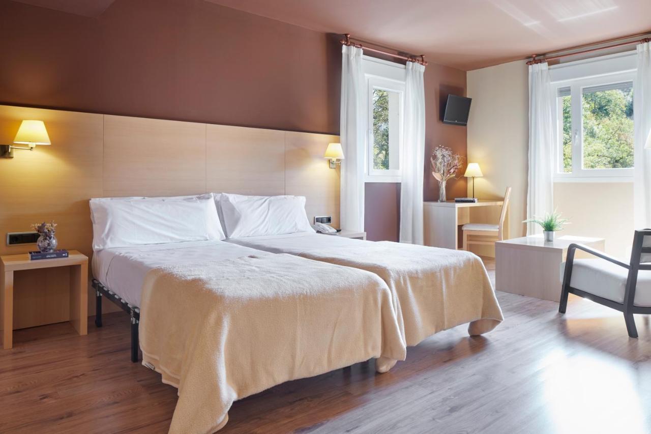 Iraipe Santuario De Arantzazu Hotel Oñate Eksteriør bilde
